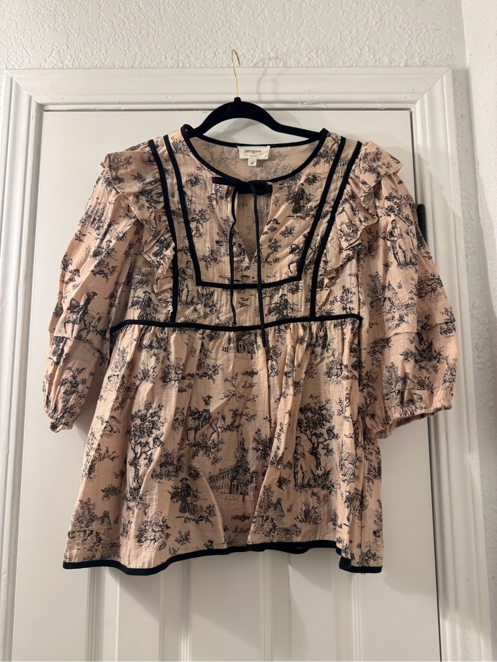 Ulla Johnson Beige Toile Ruffle Peasant Top with Black Trim - Umgee